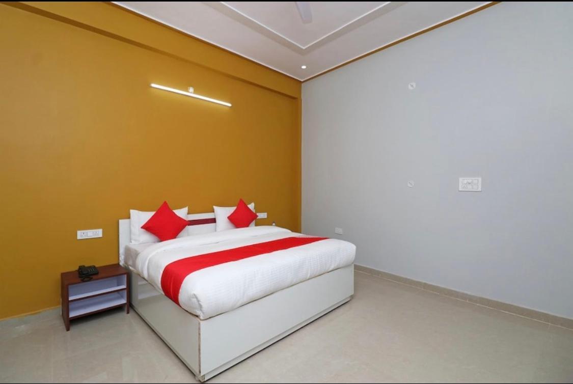 HOTEL SAMMY GRAND LUCKNOW (India) - from US$ 19 | BOOKED